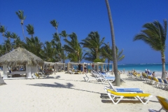 ocean-sand-resort-am-strand_2020