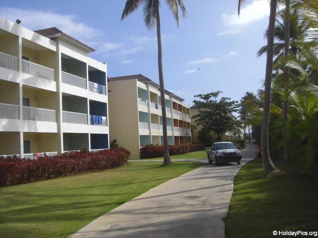 ocean-sand-quer-durchs-resort_1918