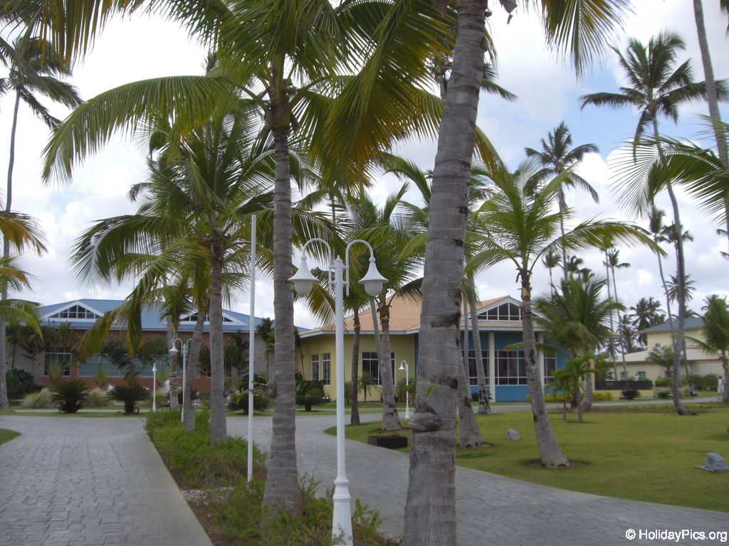 ocean-sand-quer-durchs-resort_2062