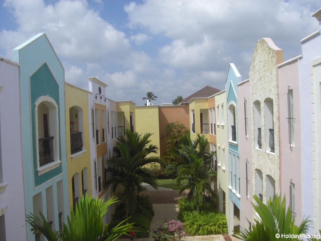 ocean-sand-quer-durchs-resort_2085