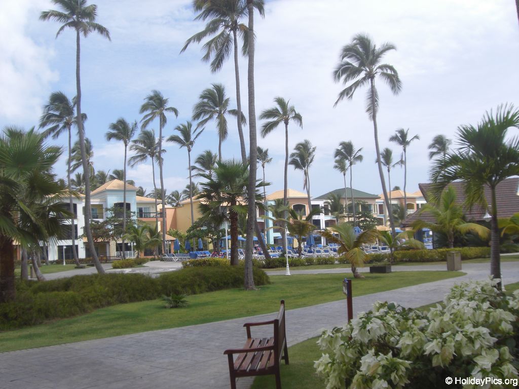 ocean-sand-quer-durchs-resort_2096