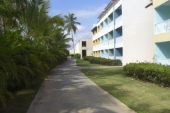 ocean-sand-quer-durchs-resort_1920