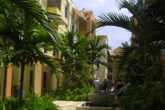 ocean-sand-quer-durchs-resort_2110